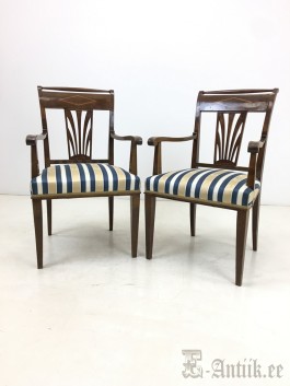 Tugitoolid (58x95x59, 2 tk)