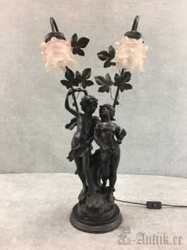 Laualamp (32x72x25)