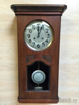 Wall clock 