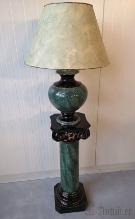 Lamp ja postament (29x156)