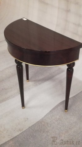 Konsoollaud laekaga (60x61x32)