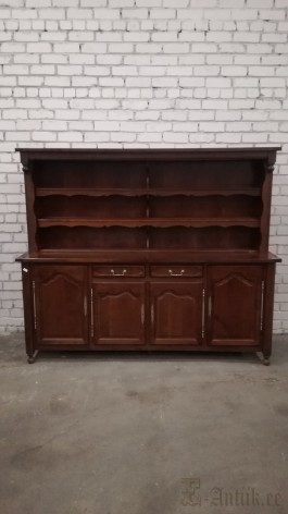 Puhvetkapp (233x196x55)