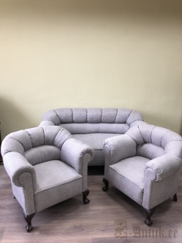 Sohva ja tugitoolid (2 tk)