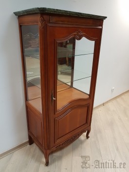 Vitriinkapp (83x160x47)