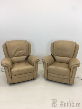Tugitoolid (95x105x80, 2 tk)
