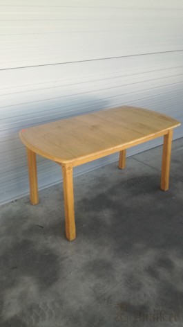 Söögilaud (142x76x80)