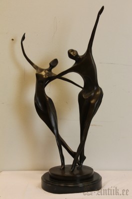 Skulptuur (24x50x17)
