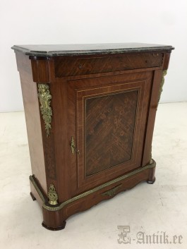 Senkki (95x103x39)
