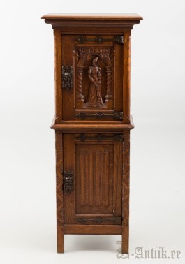 Liinavaatekaaappi (51x130x35)