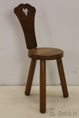 Tuoli (22x34/62x27)