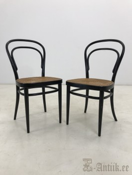 Tuolit (42x85x50, 2 kpl)