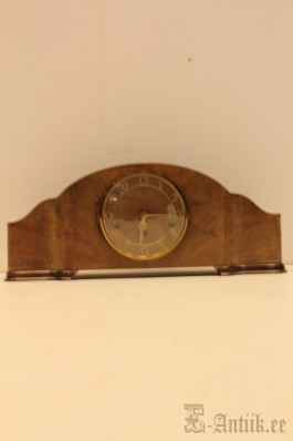 Pöytäkello (61x24x16)