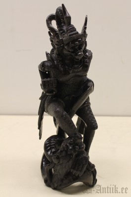 Skulptuur (13x40x14)