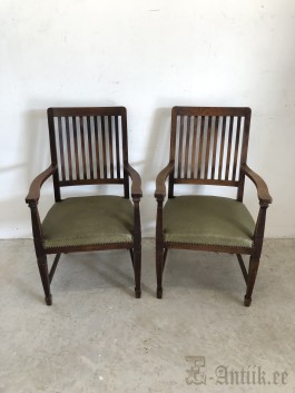 Tugitoolid (62x107x62, 2 tk)