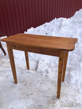Laud (104x80x49)